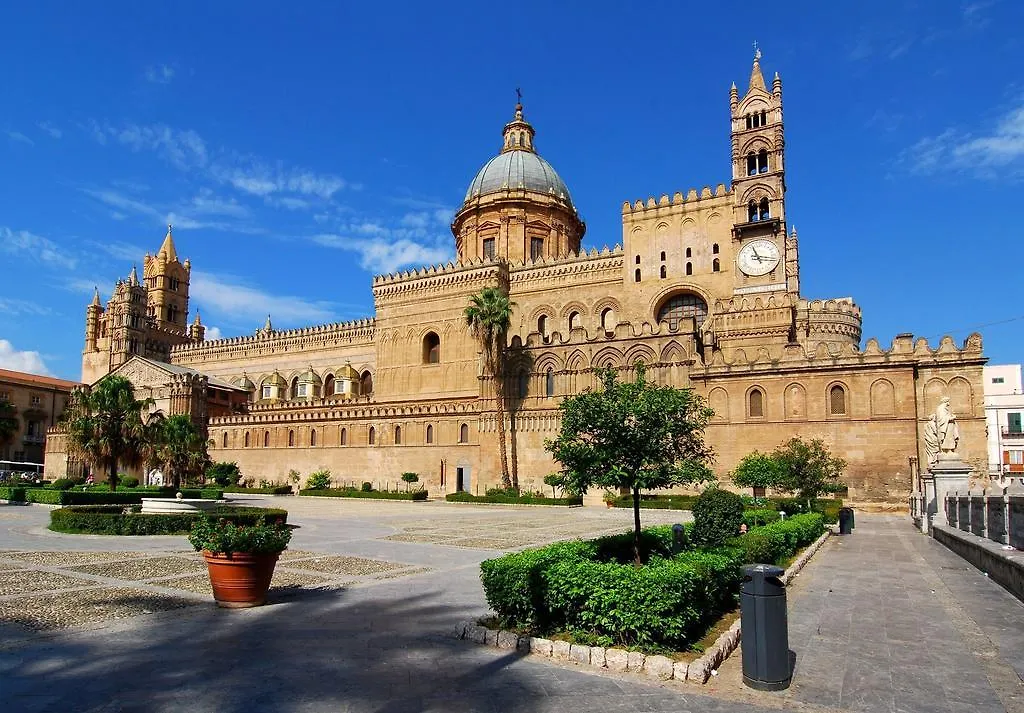 باليرمو Buonaluna B&B 3*,  إيطاليا